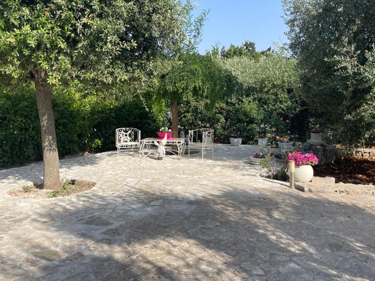 Villa Dei Fiori Locorotondo Exterior photo